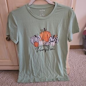 SHEIN Women's Simple "Hey Pumpkin" Mint Green Graphic Short Sleeve Tee